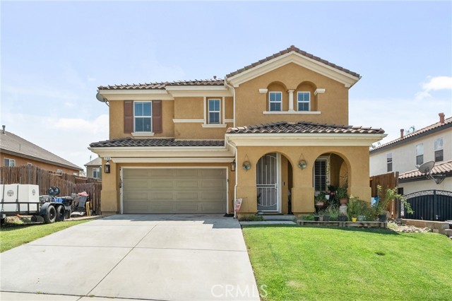 Detail Gallery Image 2 of 37 For 2189 Stonewood, Mentone,  CA 92359 - 5 Beds | 3/1 Baths