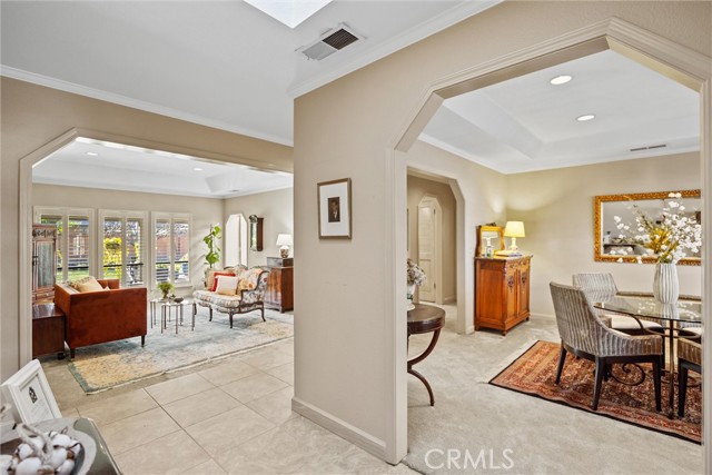 Detail Gallery Image 6 of 51 For 529 Countryside Ln, Chico,  CA 95973 - 4 Beds | 2/1 Baths