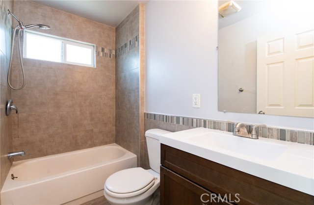 Detail Gallery Image 19 of 19 For 402 Glenshaw Ave, La Puente,  CA 91744 - 3 Beds | 2 Baths