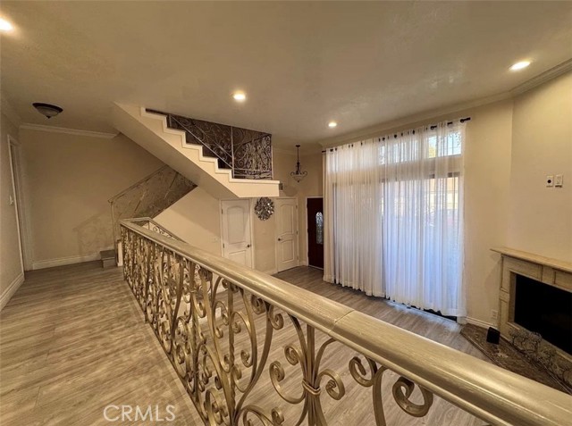 Front Image Thumbnail for CRSR26038726