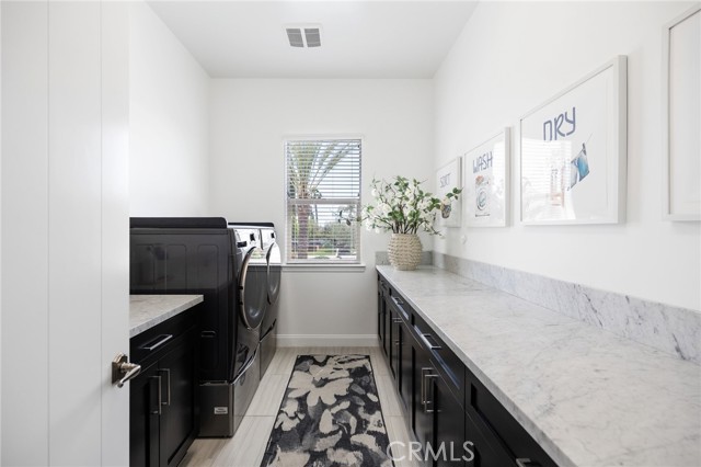41783 Valencia Way, Temecula CA: https://media.crmls.org/medias/f1f53a66-aa2e-458c-968c-f86065a7978f.jpg