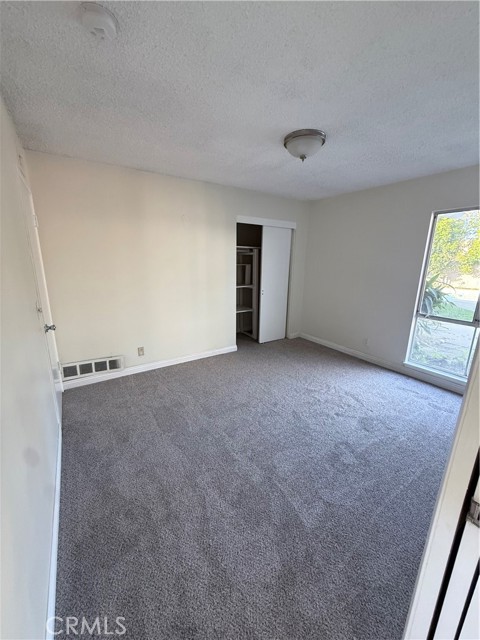 Detail Gallery Image 8 of 31 For 8439 Venus Dr, Buena Park,  CA 90620 - 5 Beds | 3 Baths