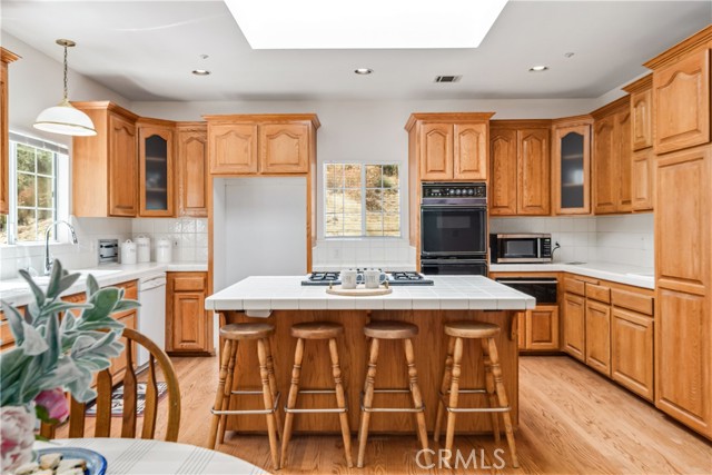 3 Bed Home for Sale in Acton, California