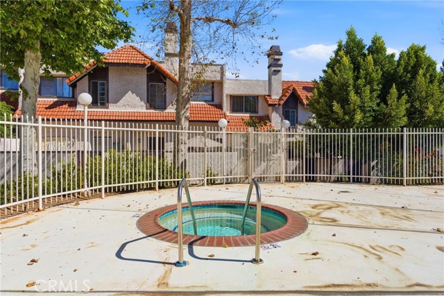 Detail Gallery Image 10 of 37 For 12330 Osborne, Pacoima,  CA 91331 - 1 Beds | 1 Baths