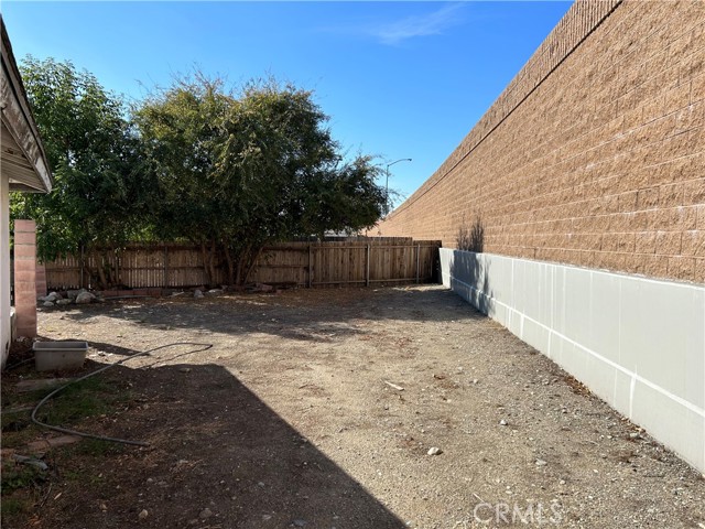 Detail Gallery Image 15 of 16 For 5544 Caroline, Montclair,  CA 91763 - 4 Beds | 2 Baths