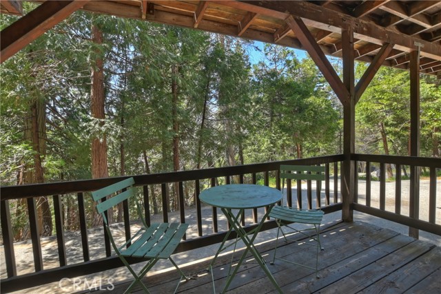 Detail Gallery Image 36 of 37 For 113 State Highway 173, Lake Arrowhead,  CA 92352 - 3 Beds | 2 Baths