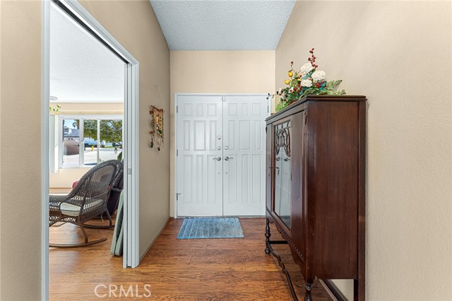 Detail Gallery Image 12 of 60 For 13346 Rimview Ct, Yucaipa,  CA 92399 - 3 Beds | 2/1 Baths