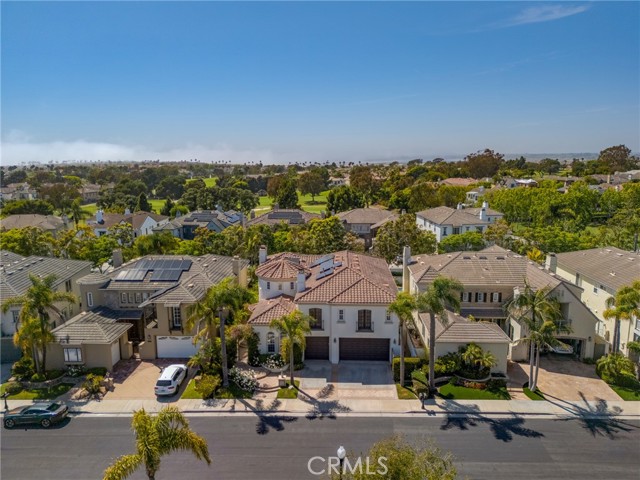 6471 Frampton Circle, Huntington Beach CA: https://media.crmls.org/medias/f1f80e46-eee8-4743-8c04-cc6015a68da4.jpg