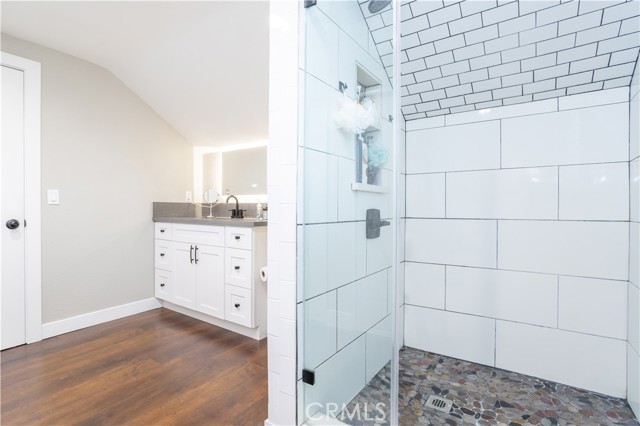 Detail Gallery Image 26 of 38 For 214 N 7th, Santa Paula,  CA 93060 - 4 Beds | 2 Baths