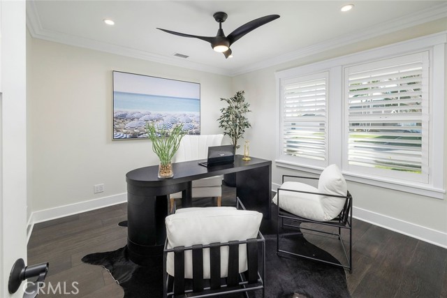 Detail Gallery Image 10 of 40 For 9141 Mahalo Dr, Huntington Beach,  CA 92646 - 6 Beds | 4 Baths