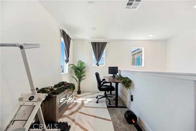 Detail Gallery Image 17 of 63 For 364 Castaic Way, Rialto,  CA 92377 - 3 Beds | 2/1 Baths