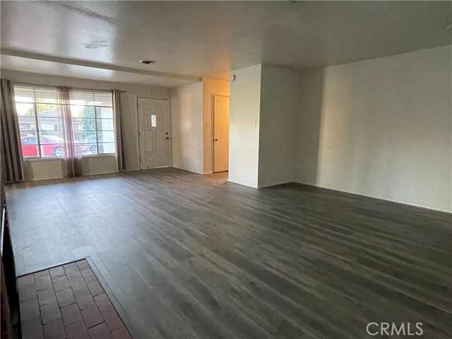 857 Encino Way photo 7