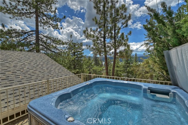 Detail Gallery Image 33 of 50 For 39326 Garden Pl, Fawnskin,  CA 92333 - 4 Beds | 2/1 Baths