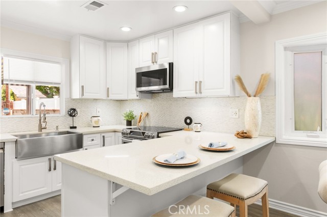 6019 Greentop Street, Lakewood CA: https://media.crmls.org/medias/f1faad5e-ac65-4617-bd51-814fdd083ac9.jpg