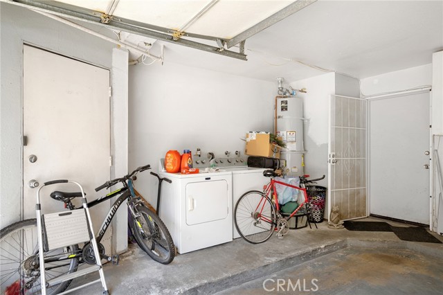 Detail Gallery Image 28 of 32 For 3827 W Avenue 41, Los Angeles,  CA 90065 - 3 Beds | 2/1 Baths