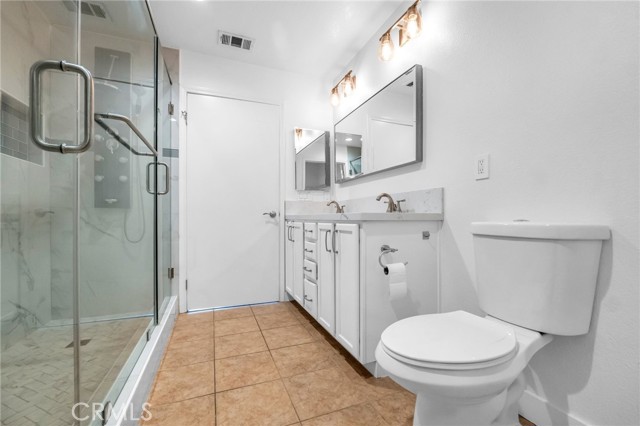16710 Nicklaus Drive, Sylmar CA: https://media.crmls.org/medias/f1fcd01a-1de7-44ba-b925-721e8cfeecfa.jpg