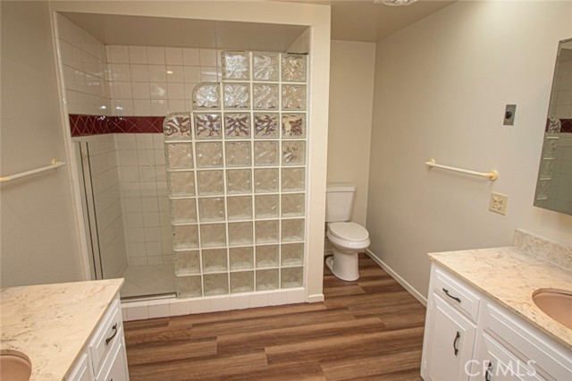 Detail Gallery Image 17 of 22 For 594 Avenida Majorca a,  Laguna Woods,  CA 92637 - 2 Beds | 1 Baths