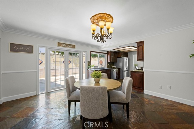 Detail Gallery Image 12 of 44 For 1704 Mulberry Ave, Upland,  CA 91784 - 4 Beds | 2 Baths