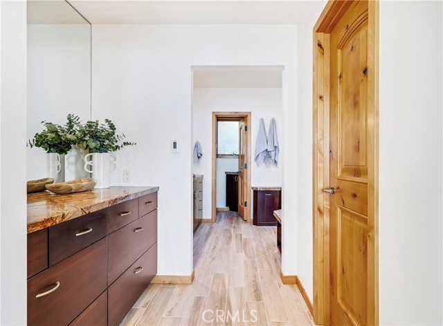 Detail Gallery Image 16 of 42 For 206 Grandview St, Laguna Beach,  CA 92651 - 3 Beds | 3 Baths