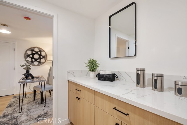 Detail Gallery Image 28 of 32 For 20110 Flallon, Lakewood,  CA 90715 - 4 Beds | 2 Baths