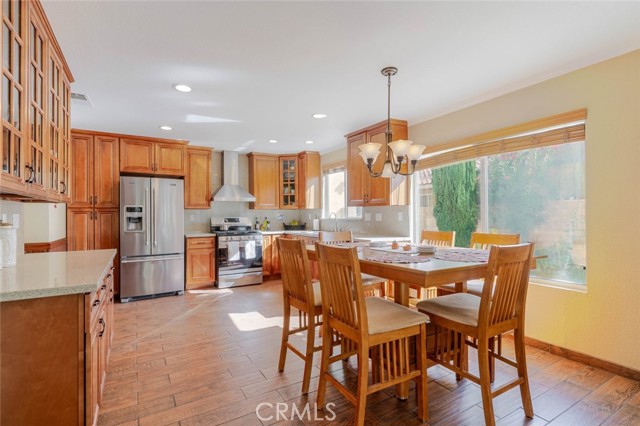 Detail Gallery Image 19 of 46 For 40055 Denham Dr, Palmdale,  CA 93551 - 5 Beds | 3 Baths