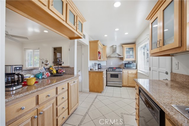 Detail Gallery Image 22 of 26 For 11472 Presidio Way, Garden Grove,  CA 92840 - 3 Beds | 2 Baths