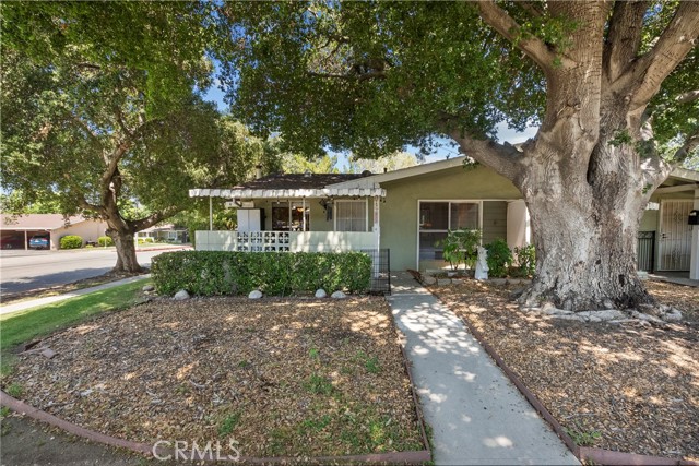 Detail Gallery Image 33 of 39 For 19226 Avenue of the Oaks a,  Newhall,  CA 91321 - 2 Beds | 1 Baths