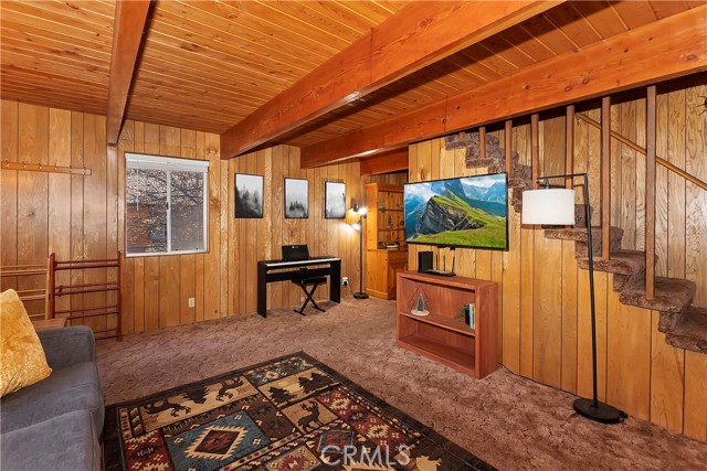 Detail Gallery Image 8 of 31 For 1036 Robinhood Bld, Big Bear City,  CA 92314 - 2 Beds | 1 Baths