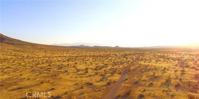 47230212 S of Johnson Road, Apple Valley CA: https://media.crmls.org/medias/f2019dbf-667c-4813-9a6c-3bc224c8e2a7.jpg