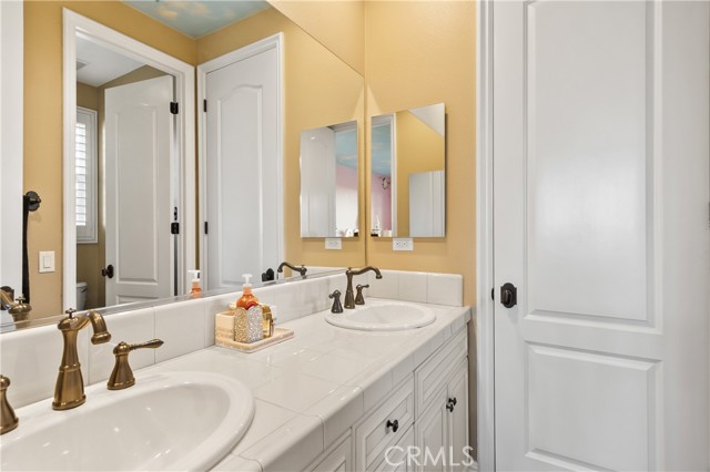 Detail Gallery Image 41 of 66 For 13761 Breeders Cup Dr, Rancho Cucamonga,  CA 91739 - 5 Beds | 4/1 Baths