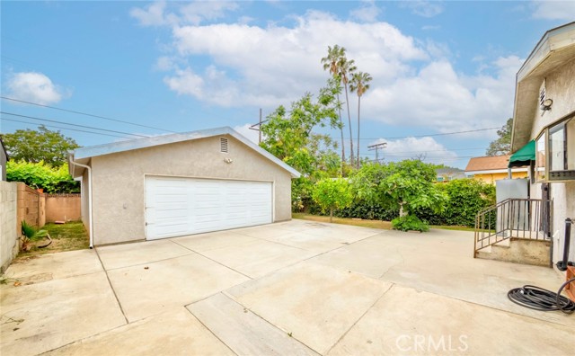 Detail Gallery Image 4 of 14 For 708 W California Ave, Glendale,  CA 91203 - 2 Beds | 1 Baths