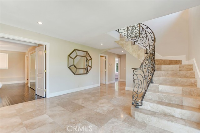 Detail Gallery Image 35 of 62 For 770 S Tonopah Ct, San Dimas,  CA 91773 - 5 Beds | 5 Baths