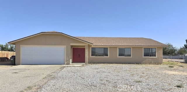 22311 Thunderbird Road, Apple Valley CA: https://media.crmls.org/medias/f2031715-401e-4f2a-b725-d0ed3c3bbfd5.jpg