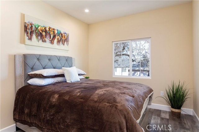 Detail Gallery Image 17 of 27 For 3236 Royal Oaks Dr #2,  Thousand Oaks,  CA 91362 - 3 Beds | 2/1 Baths