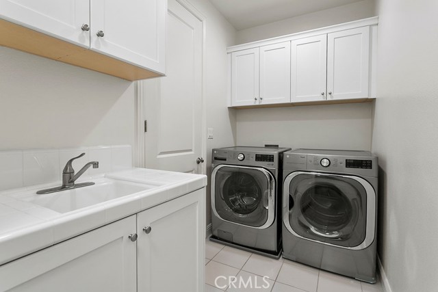 35 Manzanillo, Lake Forest CA: https://media.crmls.org/medias/f203ec05-aabf-41d7-a4be-c9740e81ac76.jpg