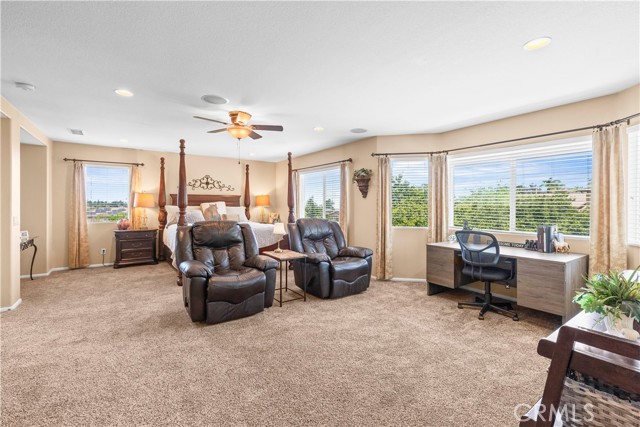 Detail Gallery Image 32 of 71 For 1357 Onyx Cir, Corona,  CA 92882 - 5 Beds | 4 Baths