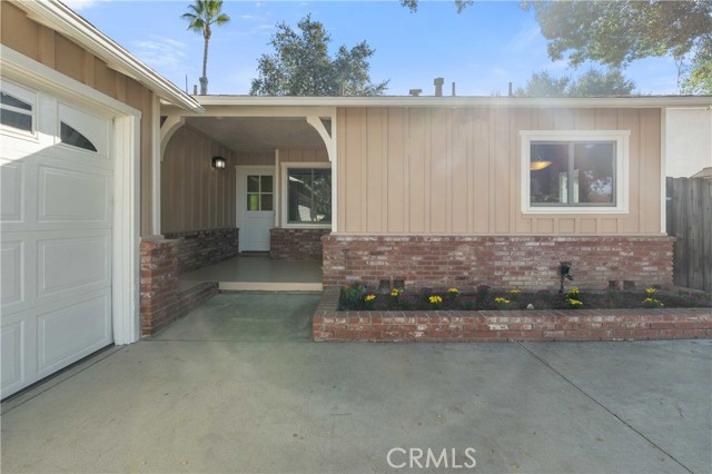 7506 Wystone Avenue photo 2