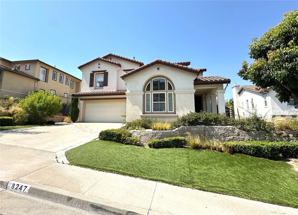 8247 E Marblehead Way