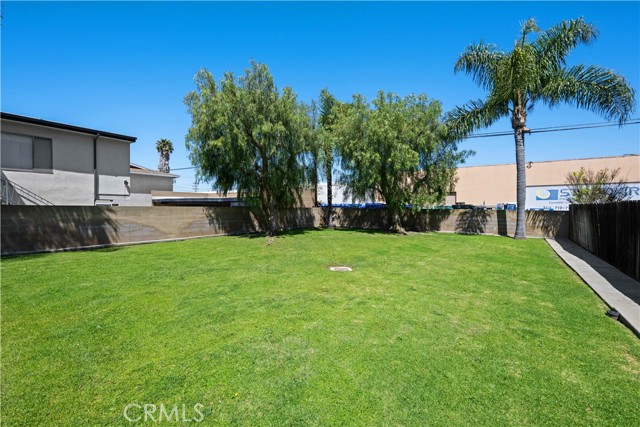 Detail Gallery Image 25 of 27 For 1465 W 179th St #1,  Gardena,  CA 90248 - 2 Beds | 2/1 Baths