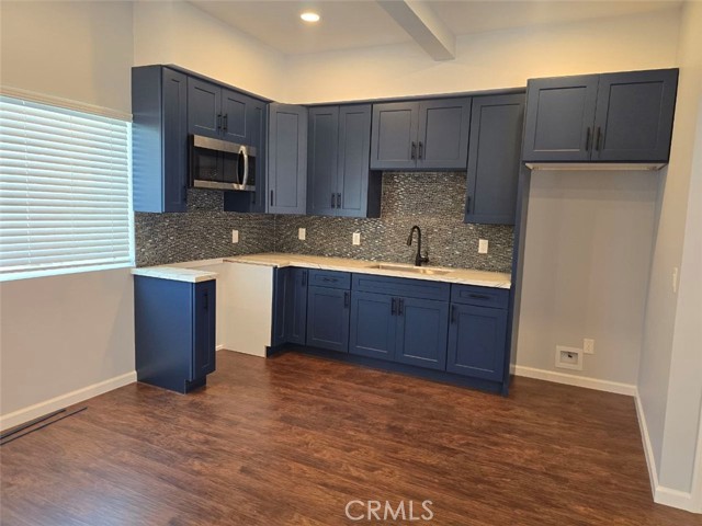 27513 Stanford Drive, Temecula CA: https://media.crmls.org/medias/f208957b-a33c-49fd-b6f9-2527cb894254.jpg