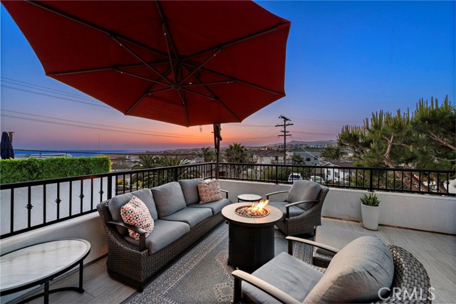 Detail Gallery Image 32 of 34 For 163 Calle Redondel, San Clemente,  CA 92672 - 3 Beds | 2/1 Baths