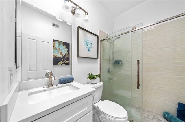 Detail Gallery Image 20 of 34 For 1506 Prospect #B,  San Gabriel,  CA 91776 - 3 Beds | 3 Baths