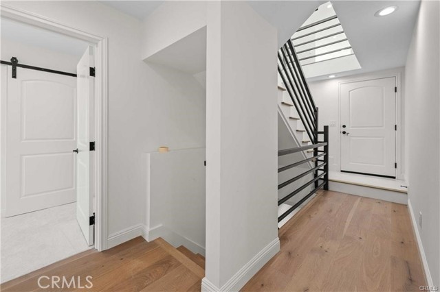 23625 Summit Drive, Calabasas CA: https://media.crmls.org/medias/f209ecf6-bded-44ba-84cd-129ddcbc59f3.jpg