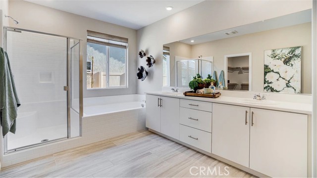 17558 Crabtree Meadows, Hesperia CA: https://media.crmls.org/medias/f20a6cc7-9ba9-4175-a82b-39fc84f0b597.jpg