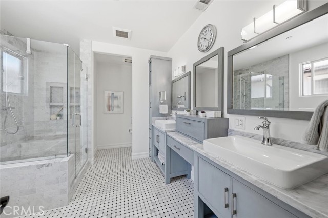 Detail Gallery Image 45 of 71 For 406 S Gertruda, Redondo Beach,  CA 90277 - 5 Beds | 4/1 Baths