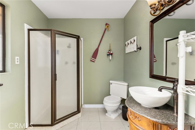 Detail Gallery Image 17 of 45 For 13447 Iroquois Rd, Apple Valley,  CA 92308 - 4 Beds | 3 Baths