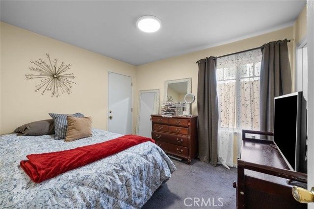 314 May Avenue, Monrovia CA: https://media.crmls.org/medias/f20d41a8-03a9-48e1-8c53-ca05566a2ae7.jpg