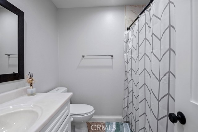 Detail Gallery Image 24 of 37 For 72 Cape Cod, Irvine,  CA 92620 - 4 Beds | 2/1 Baths