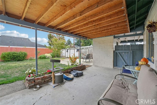 68 Glenwood Drive, Napa CA: https://media.crmls.org/medias/f20dbef2-0cf7-4acd-ad36-8ea33a9239d9.jpg