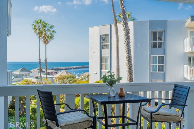 Detail Gallery Image 16 of 35 For 620 the Village #210,  Redondo Beach,  CA 90277 - 1 Beds | 1 Baths